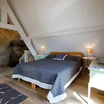 Logis De Chalons En Perigord Дом отдыха *