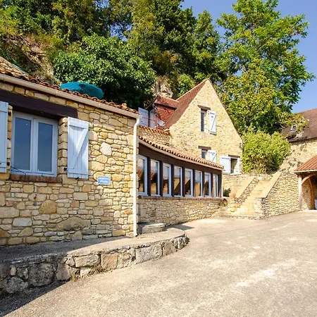 Logis De Chalons En Perigord 돔므