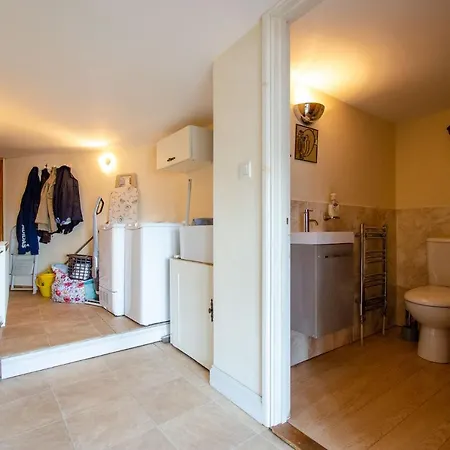 Logis De Chalons En Perigord *