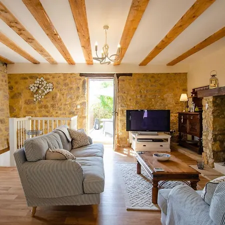Logis De Chalons En Périgord Casa vacanze