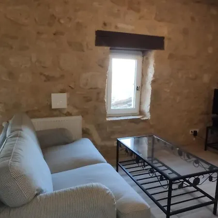 Logis De Chalons En Perigord 돔므