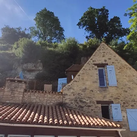 Дом отдыха Logis De Chalons En Perigord *