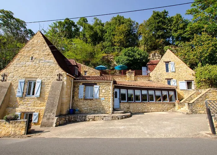 Дом отдыха Logis De Chalons En Perigord Домм