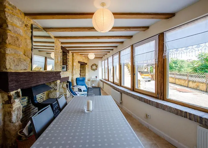 Logis De Chalons En Perigord Дом отдыха