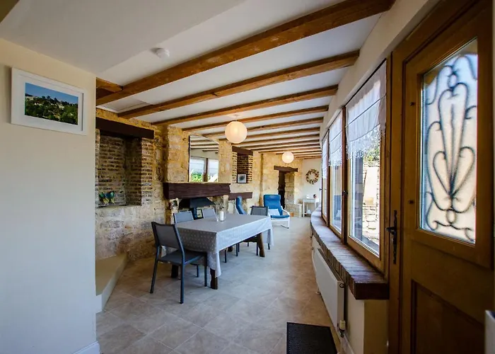 Logis De Chalons En Perigord Домм