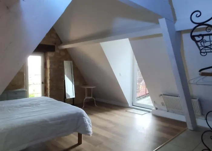 Logis De Chalons En Perigord Дом отдыха *