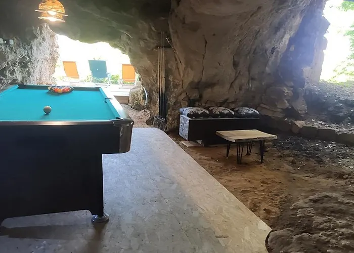 Дом отдыха Logis De Chalons En Perigord